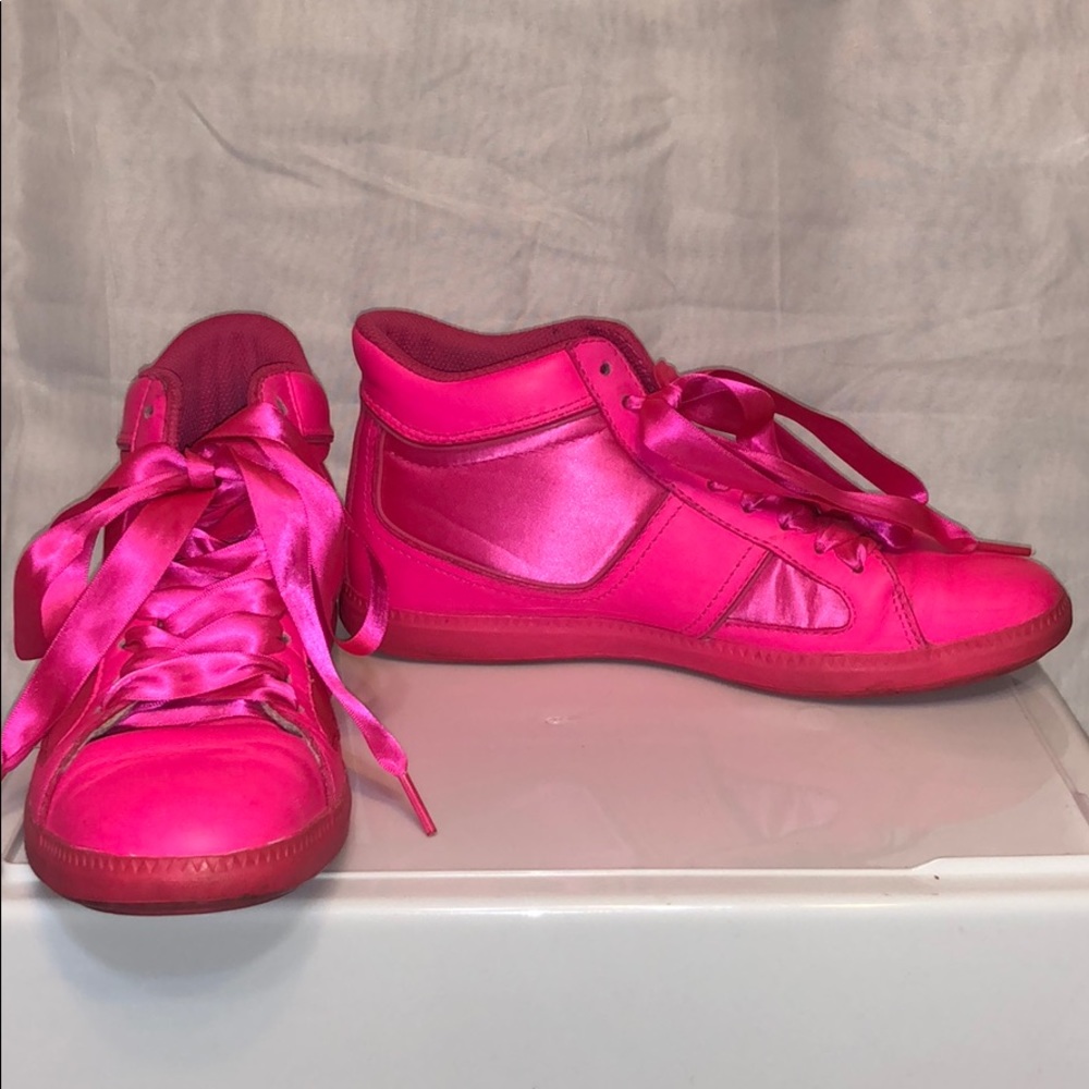 Lacoste sneakers